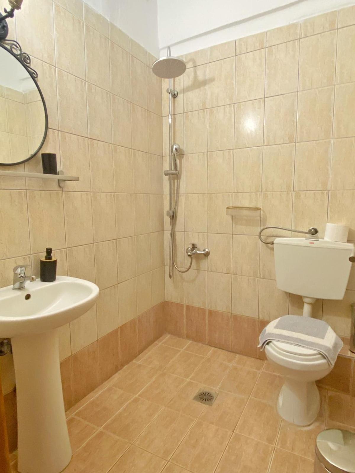 Delia Apartments Pefkochori Ngoại thất bức ảnh