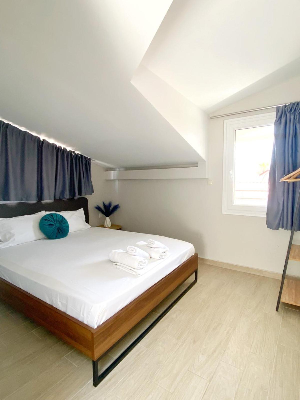 Delia Apartments Pefkochori Ngoại thất bức ảnh