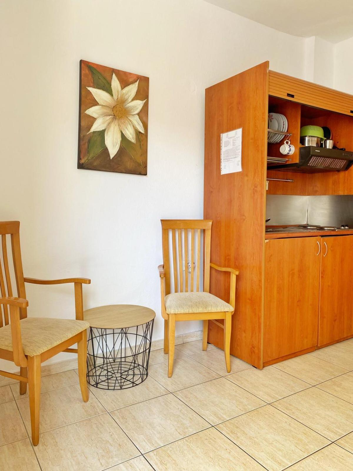 Delia Apartments Pefkochori Ngoại thất bức ảnh